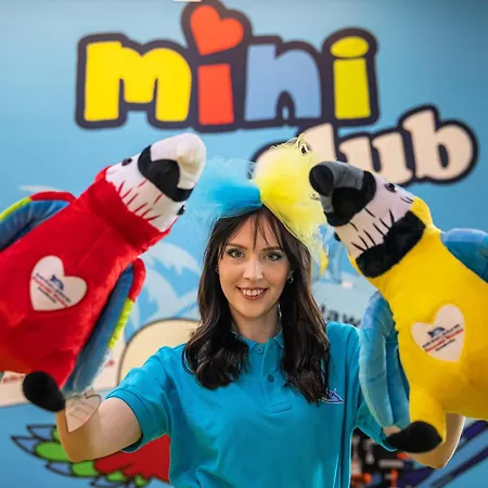 Bialy Dom 招待所 4*