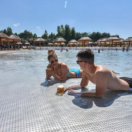 Bialy Dom Jarosławiec