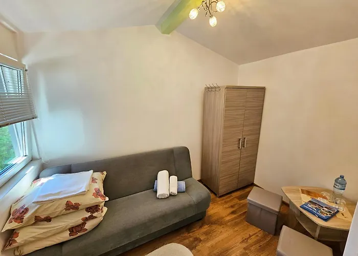 Bialy Dom Jarosławiec